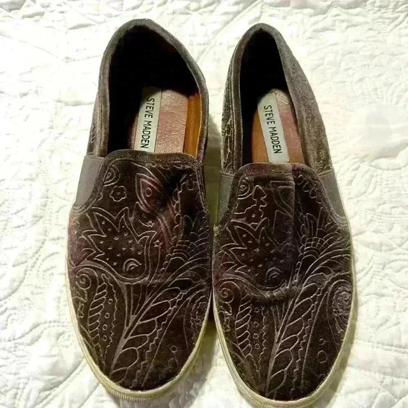 Steve Madden Velvet Slides - Size 8.5 - Picture 1 of 5